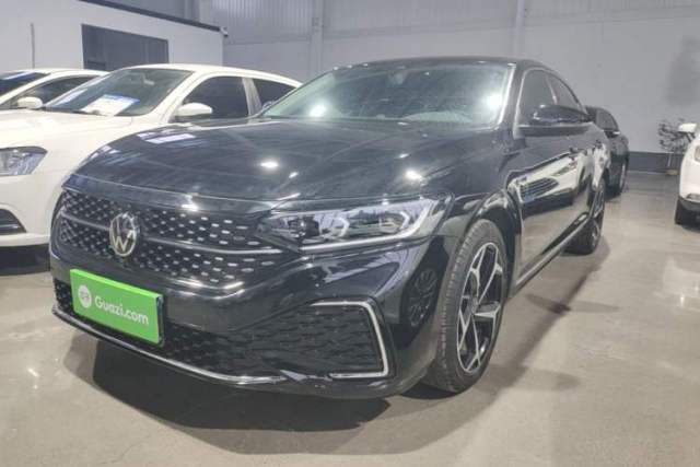 Used Volkswagen Passat 2023 Restyled 330TSI Starry Luxury Edition