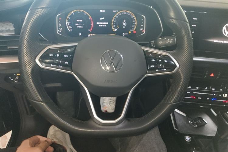 Used Volkswagen Passat 2023 Revised 330TSI Elite Edition Steering Wheel