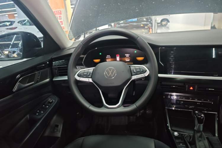 Used Volkswagen Passat 2023 Revised Version 280TSI Business Edition Steering Wheel