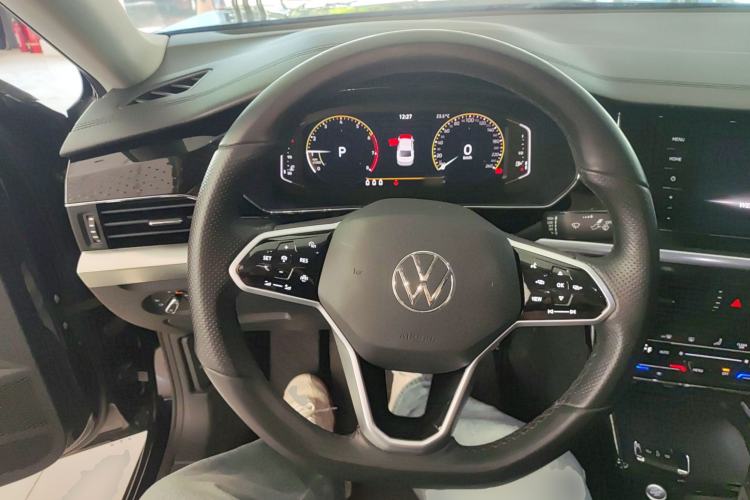 Used Volkswagen Passat 2023 Revised 330TSI Starry Elite Edition Steering Wheel