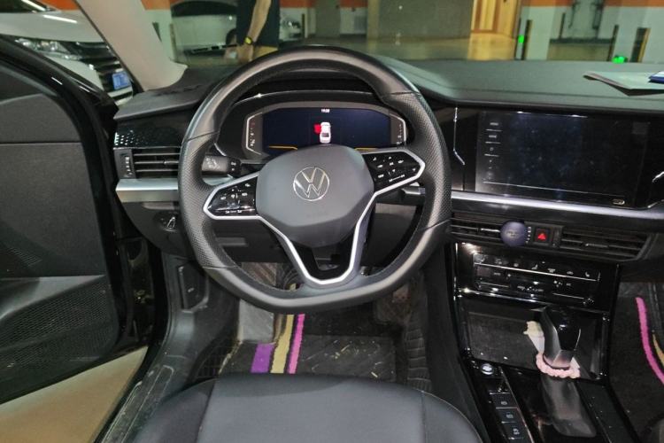 Used Volkswagen Passat 2023 Revised 330TSI Starry Elite Edition Steering Wheel