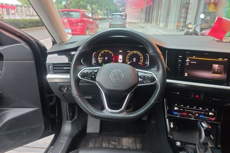 Used Volkswagen Passat 2023 Revised 330TSI Starry Elite Edition Steering Wheel