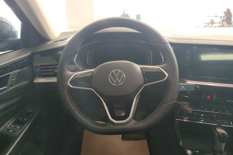 Used Volkswagen Passat 2023 330TSI Elite Edition Steering Wheel