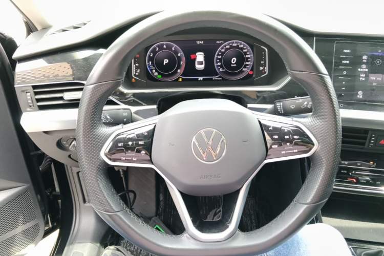 Used Volkswagen Passat 2023 Revised 330TSI Starry Elite Edition Steering Wheel