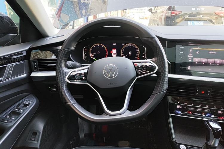 Used Volkswagen Passat 2023 Revised 330TSI Starry Elite Edition Steering Wheel