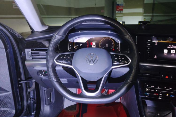 Used Volkswagen Passat 2023 330TSI Elite Edition Steering Wheel