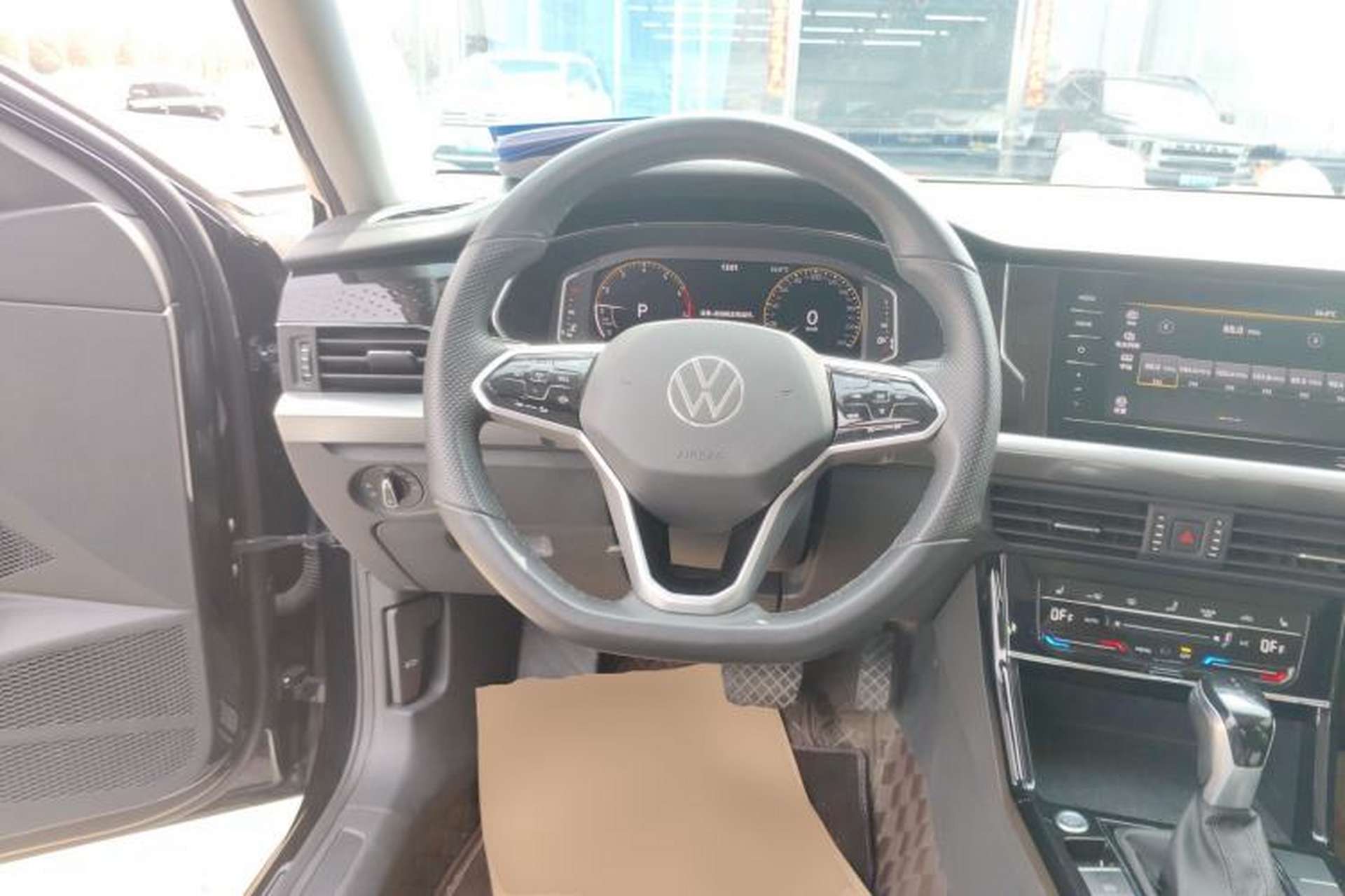 Used Volkswagen Passat 2023 Revised 330TSI Starry Elite Edition Steering Wheel