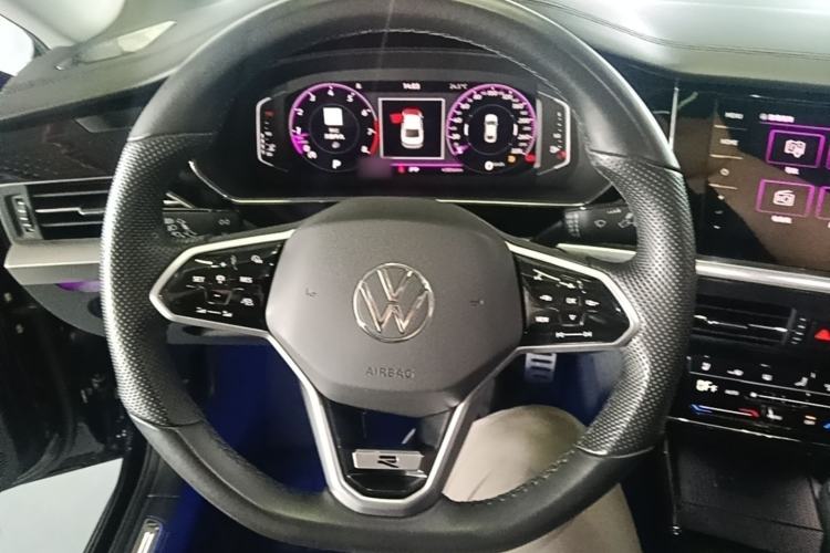 Used Volkswagen Passat 2023 330TSI Starry Luxury Edition Steering Wheel