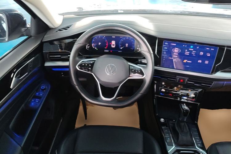 Used Volkswagen Passat 2023 Restyled 330TSI Starry Luxury Edition Steering Wheel
