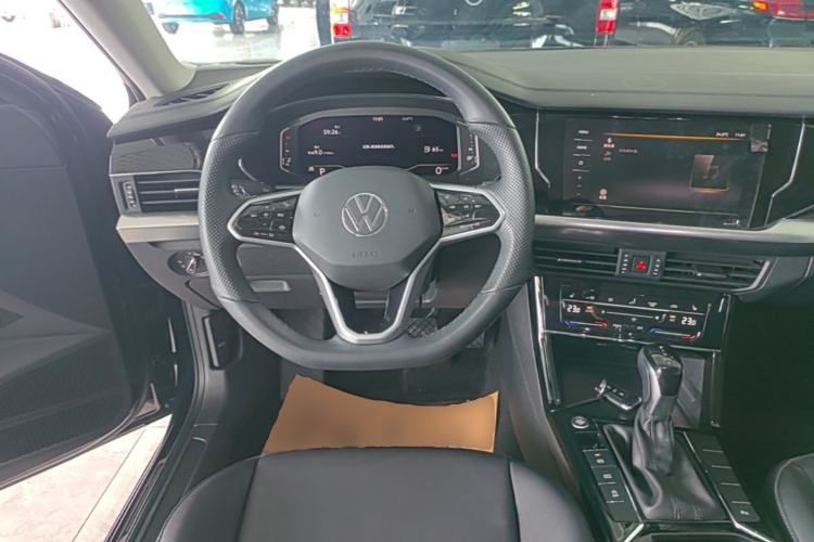 Used Volkswagen Passat 2023 Revised 330TSI Starry Elite Edition Steering Wheel