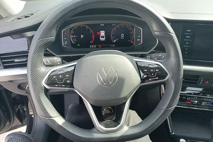 Used Volkswagen Passat 2023 Revised 330TSI Starry Elite Edition Steering Wheel