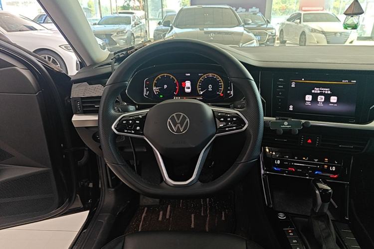 Used Volkswagen Passat 2023 Revised 330TSI Starry Elite Edition Steering Wheel