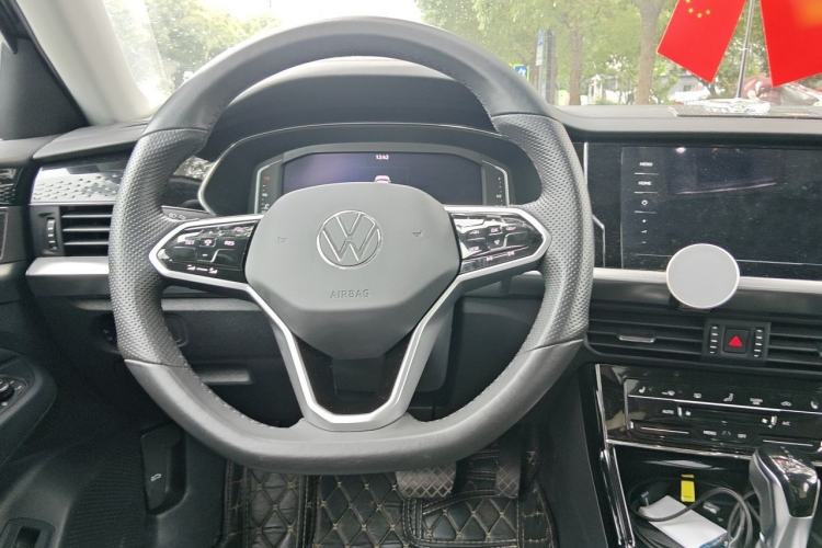 Used Volkswagen Passat 2023 Revised 330TSI Starry Elite Edition Steering Wheel