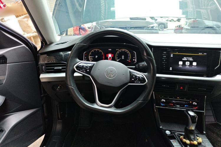 Used Volkswagen Passat 2023 330TSI Starry Elite Edition Steering Wheel