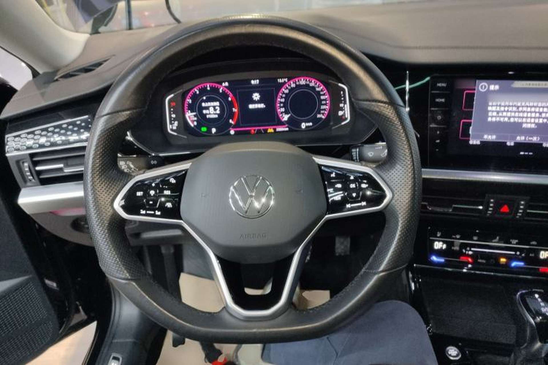 Used Volkswagen Passat 2023 Restyled 330TSI Starry Luxury Edition Steering Wheel