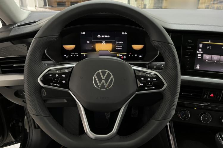 Used Volkswagen Passat 2023 Revised Version 280TSI Business Edition Steering Wheel