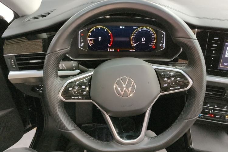 Used Volkswagen Passat 2023 330TSI Starry Elite Edition Steering Wheel