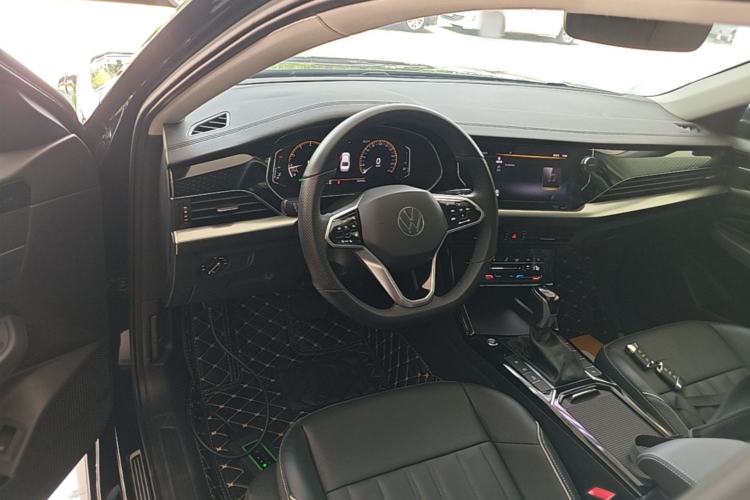 Used Volkswagen Passat 2023 Revised 330TSI Elite Edition Steering Wheel