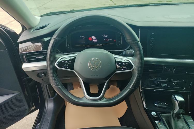 Used Volkswagen Passat 2023 Revised 330TSI Starry Elite Edition Steering Wheel