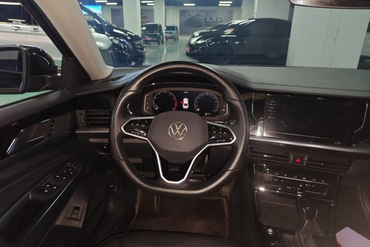 Used Volkswagen Passat 2023 330TSI Starry Elite Edition Steering Wheel