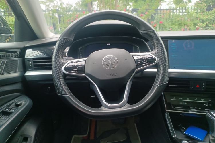 Used Volkswagen Passat 2023 Revised 330TSI Starry Elite Edition Steering Wheel