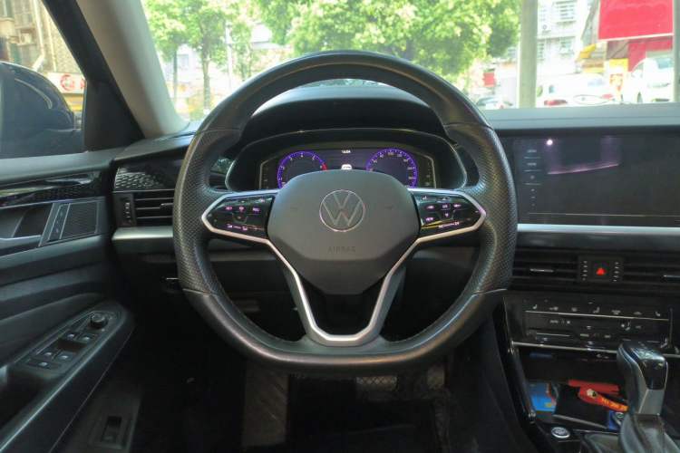Used Volkswagen Passat 2023 330TSI Elite Edition Steering Wheel