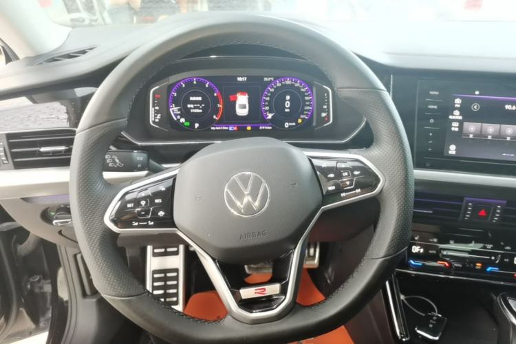 Used Volkswagen Passat 2023 Revised 330TSI Starry Elite Edition Steering Wheel