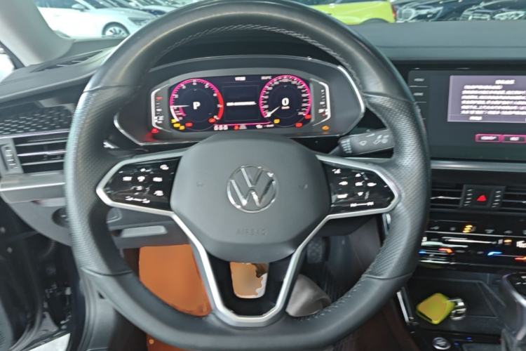 Used Volkswagen Passat 2023 Restyled 330TSI Starry Luxury Edition Steering Wheel