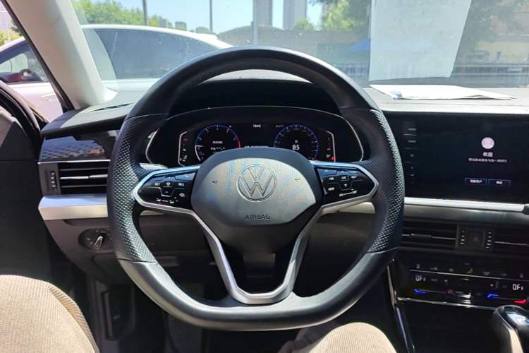 Used Volkswagen Passat 2023 Restyled 330TSI Starry Luxury Edition Steering Wheel