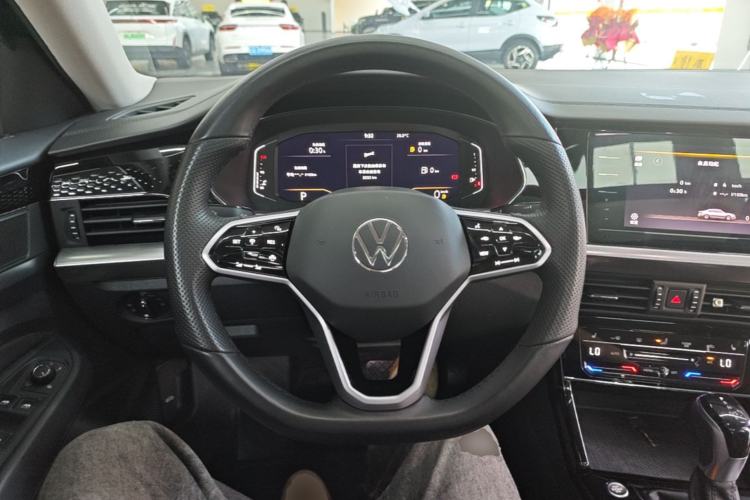 Used Volkswagen Passat 2023 Revised 330TSI Starry Elite Edition Steering Wheel