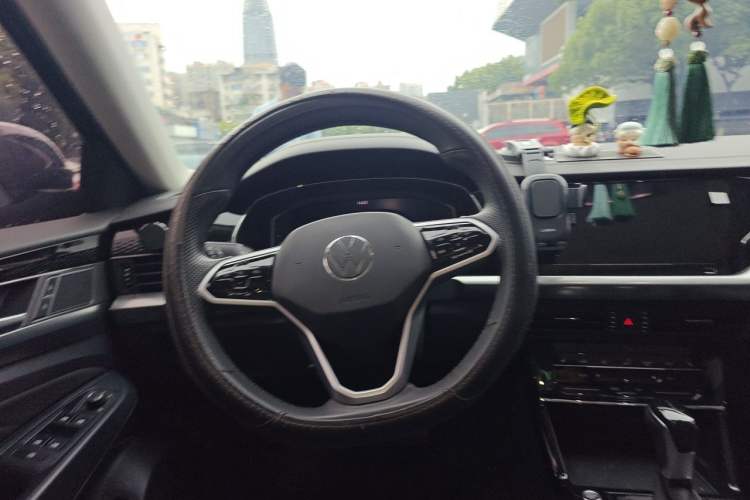 Used Volkswagen Passat 2023 Revised 330TSI Starry Elite Edition Steering Wheel