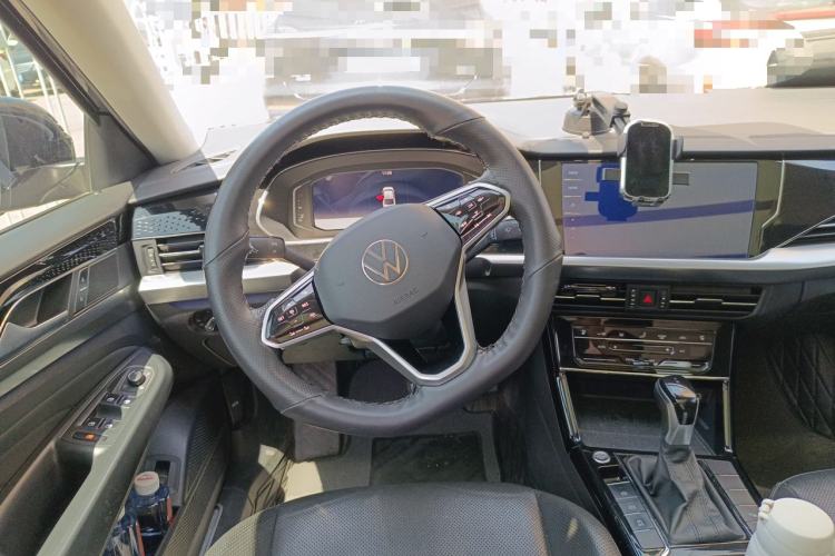 Used Volkswagen Passat 2023 330TSI Luxury Edition Steering Wheel