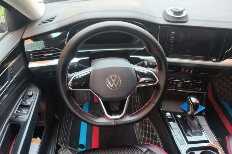 Used Volkswagen Passat 2023 Revised 330TSI Starry Elite Edition Steering Wheel