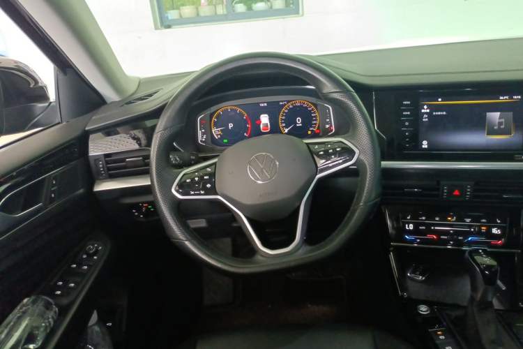 Used Volkswagen Passat 2023 Revised 330TSI Starry Elite Edition Steering Wheel