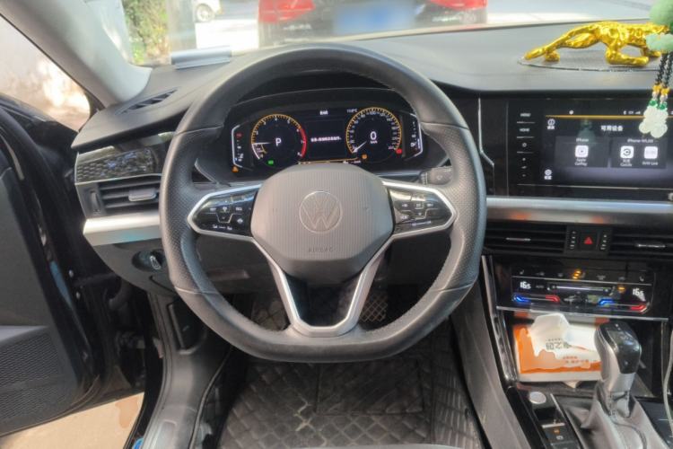 Used Volkswagen Passat 2023 Revised 330TSI Elite Edition Steering Wheel