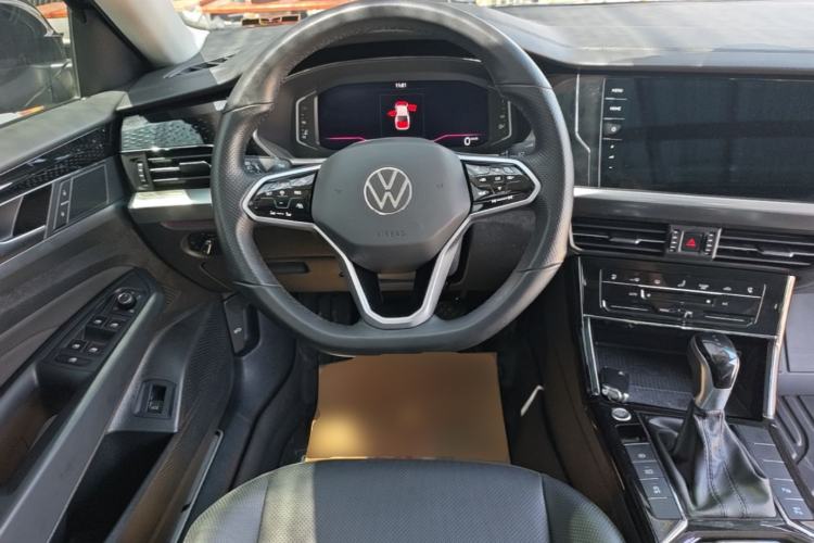 Used Volkswagen Passat 2023 Restyled 330TSI Starry Luxury Edition Steering Wheel