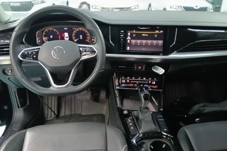Used Volkswagen Passat 2023 330TSI Starry Elite Edition Steering Wheel