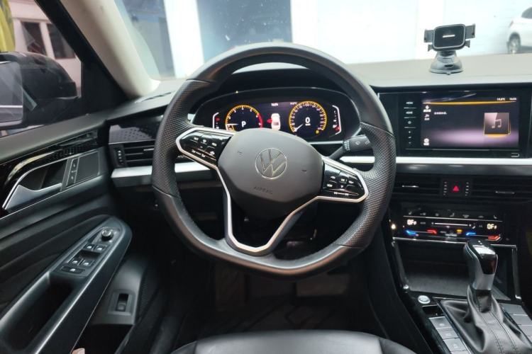 Used Volkswagen Passat 2023 330TSI Starry Elite Edition Steering Wheel