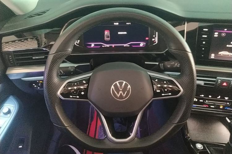 Used Volkswagen Passat 2023 Revised 330TSI Starry Elite Edition Steering Wheel