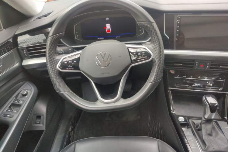 Used Volkswagen Passat 2023 Revised 330TSI Starry Elite Edition Steering Wheel