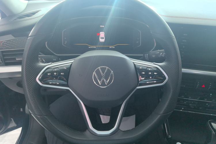 Used Volkswagen Passat 2023 330TSI Elite Edition Steering Wheel