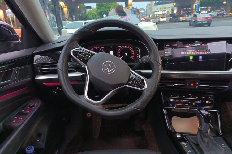 Used Volkswagen Passat 2023 330TSI Prestige Edition Steering Wheel