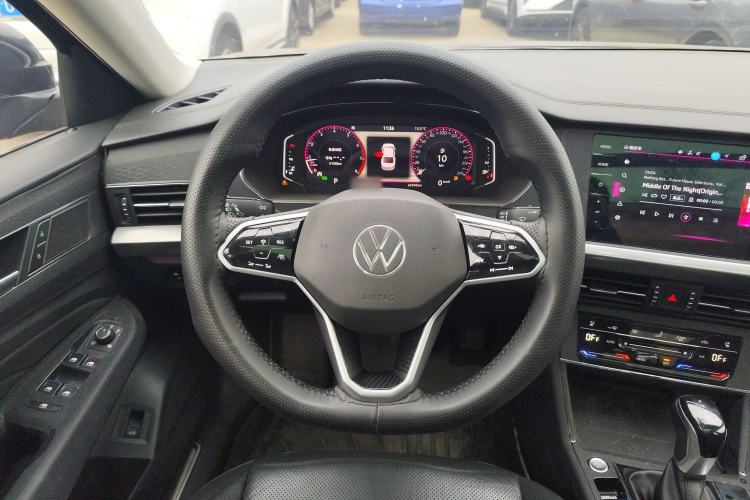 Used Volkswagen Passat 2023 Restyled 330TSI Starry Luxury Edition Steering Wheel