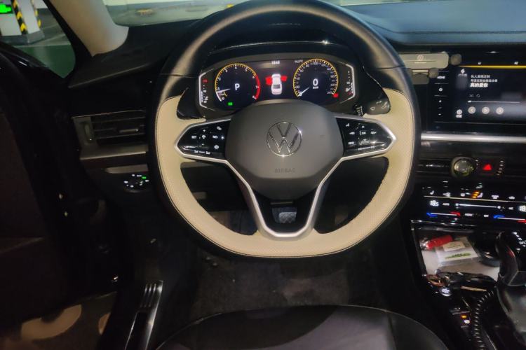 Used Volkswagen Passat 2023 Revised 280TSI Starry Sky Elite Edition Steering Wheel