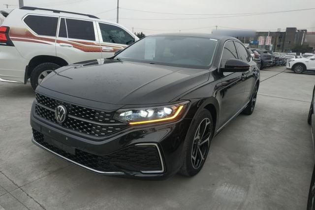 Used Volkswagen Passat 2023 Revised 330TSI Starry Elite Edition
