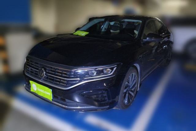 Used Volkswagen Passat 2023 Facelift 330TSI Luxury Edition