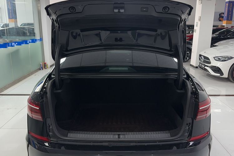 Used Volkswagen Passat 2023 Facelift 330TSI Luxury Edition Trunk