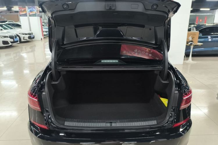 Used Volkswagen Passat 2023 Revised 330TSI Starry Elite Edition Trunk