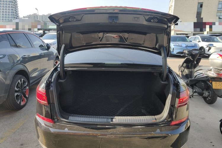Used Volkswagen Passat 2023 330TSI Elite Edition Trunk