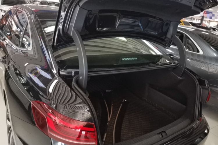 Used Volkswagen Passat 2023 330TSI Elite Edition Trunk